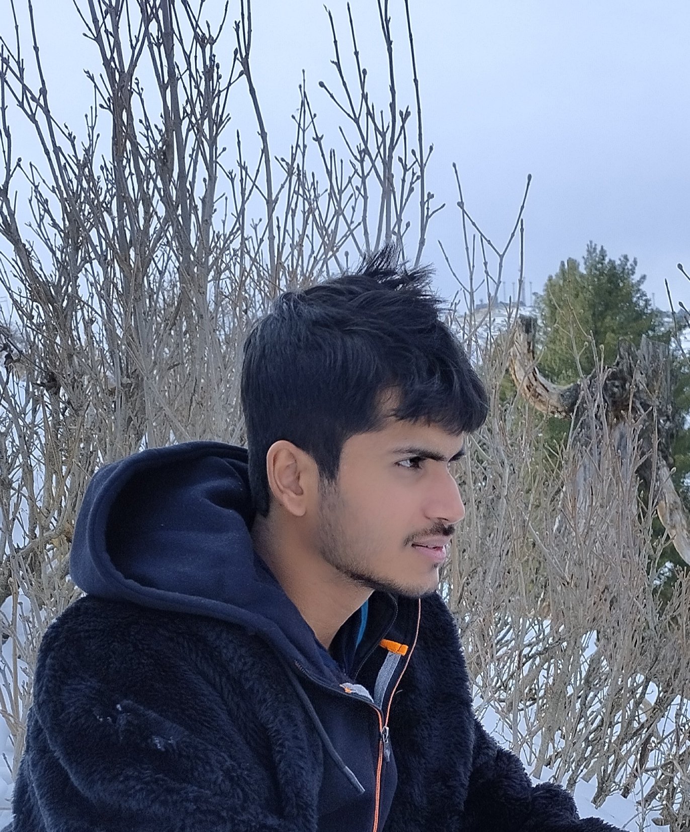 Divyansh profile